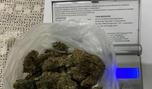 След сигнал за опит за самоубийство, намираха дрога в Петково