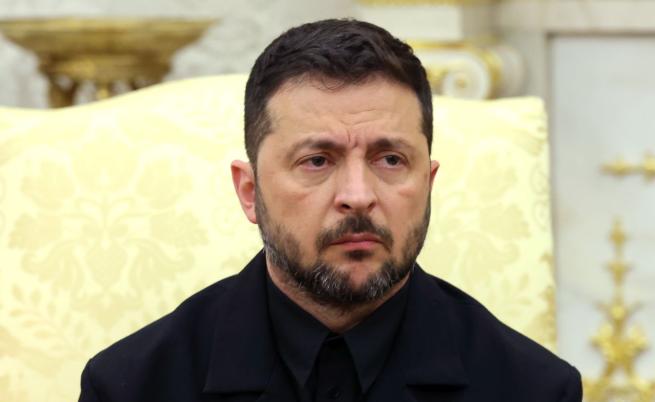 Politico: Пътят на Зеленски към сърцето на Тръмп - голф стик за Доналд и писмо за Мелания