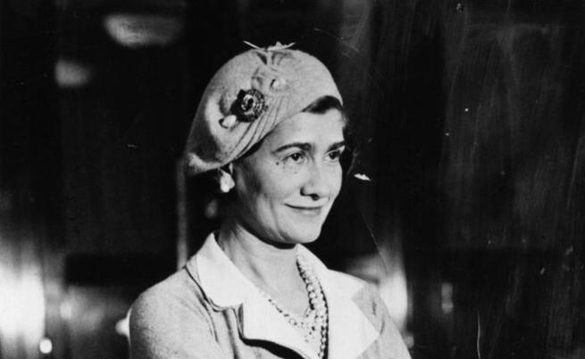 Коко Шанел - жената, която промени модата и създаде „малката черна рокля“