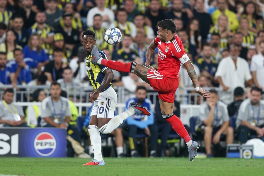 Фенербахче vs Бенфика1