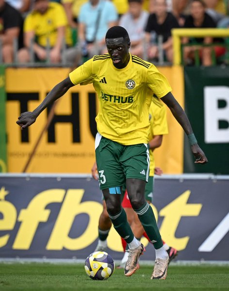 Добруджа Ботев Враца1