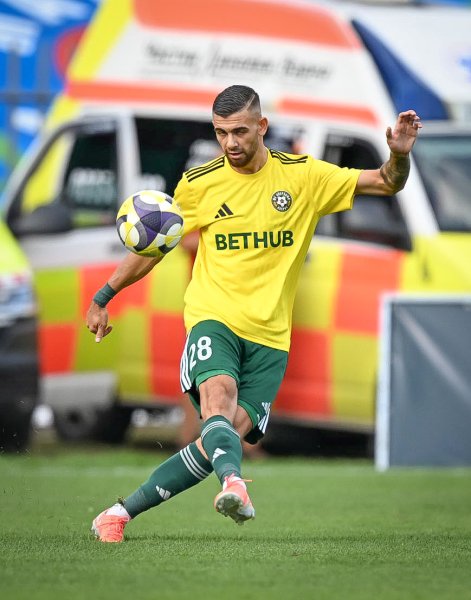 Добруджа Ботев Враца1