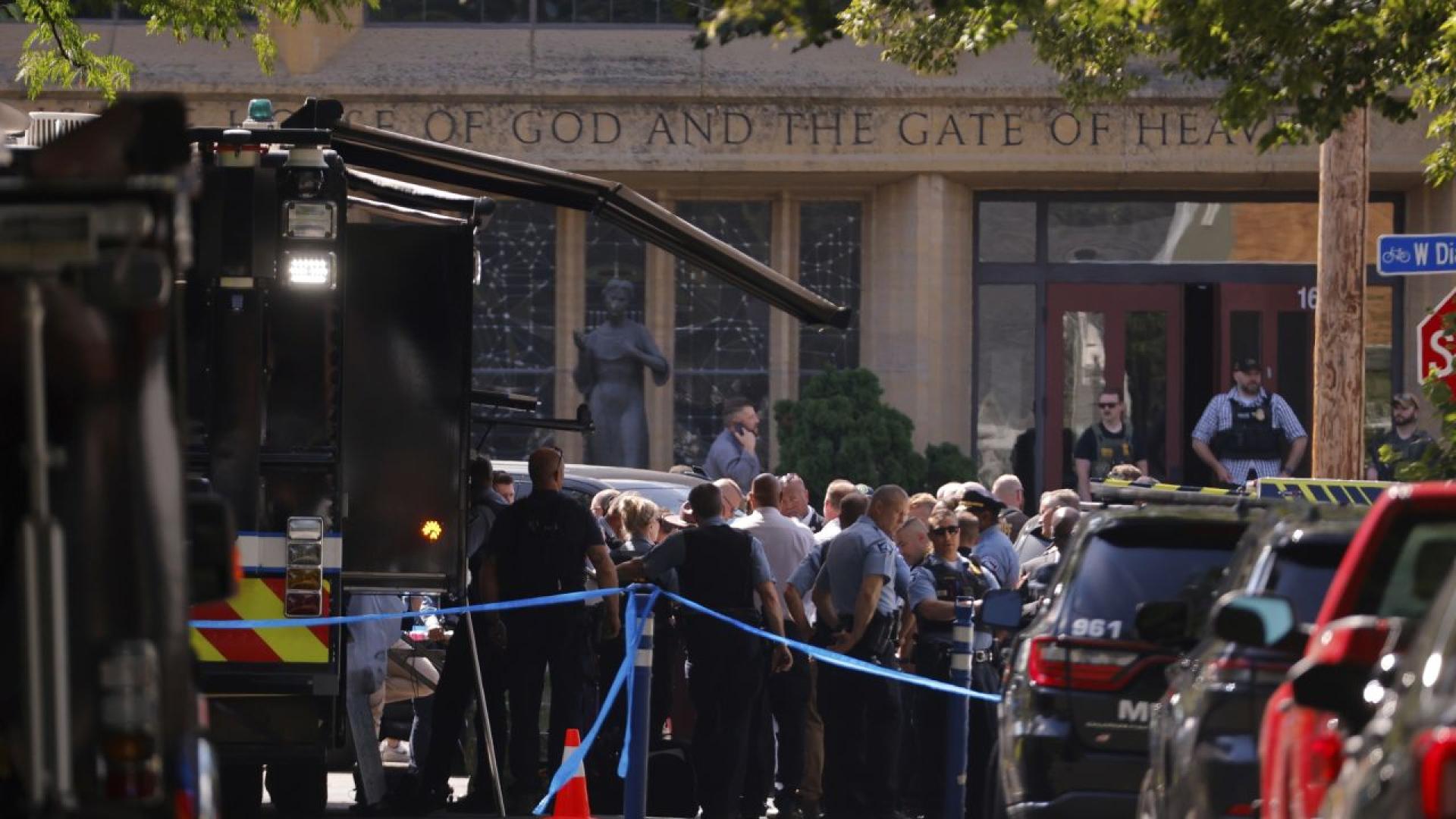 Майката на самотния транссексуален стрелец който уби двама ученици и