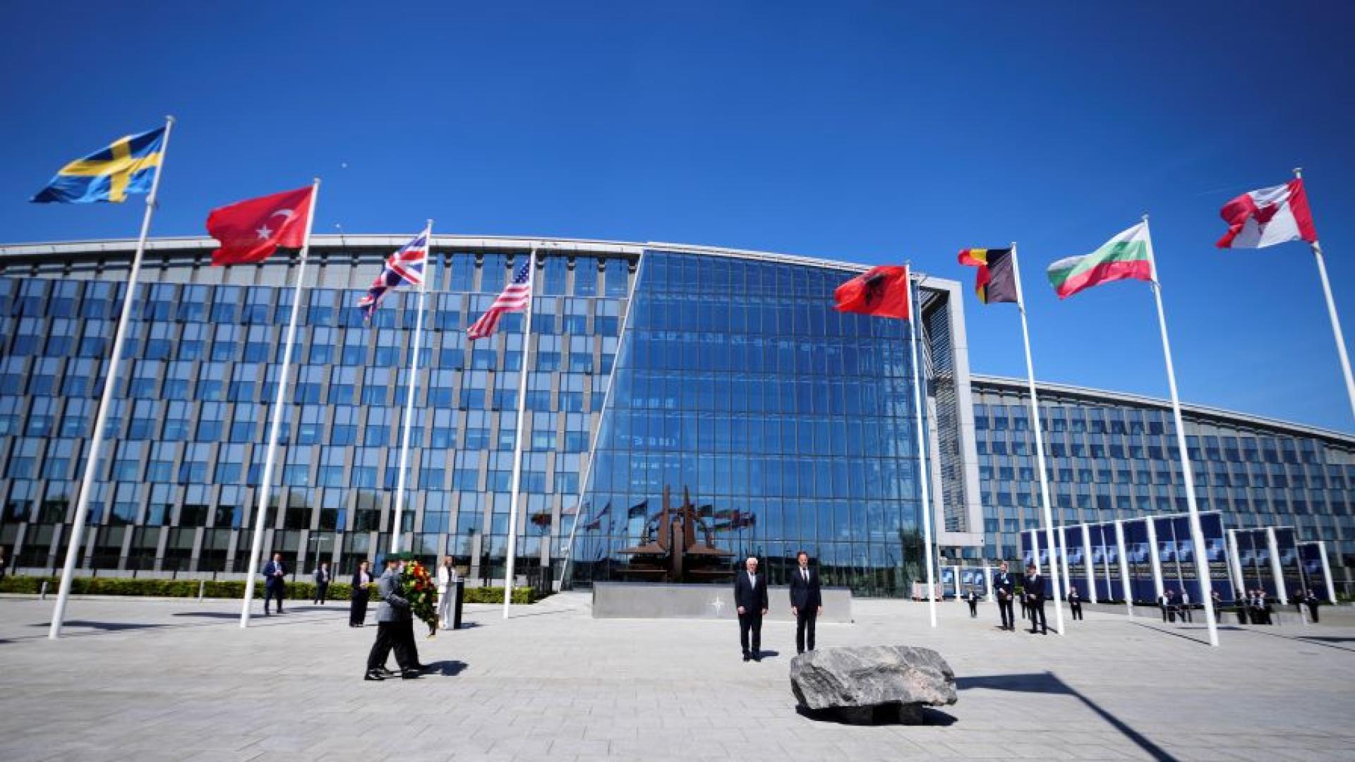 Всички членове на НАТО тази година ще постигнат предишната цел