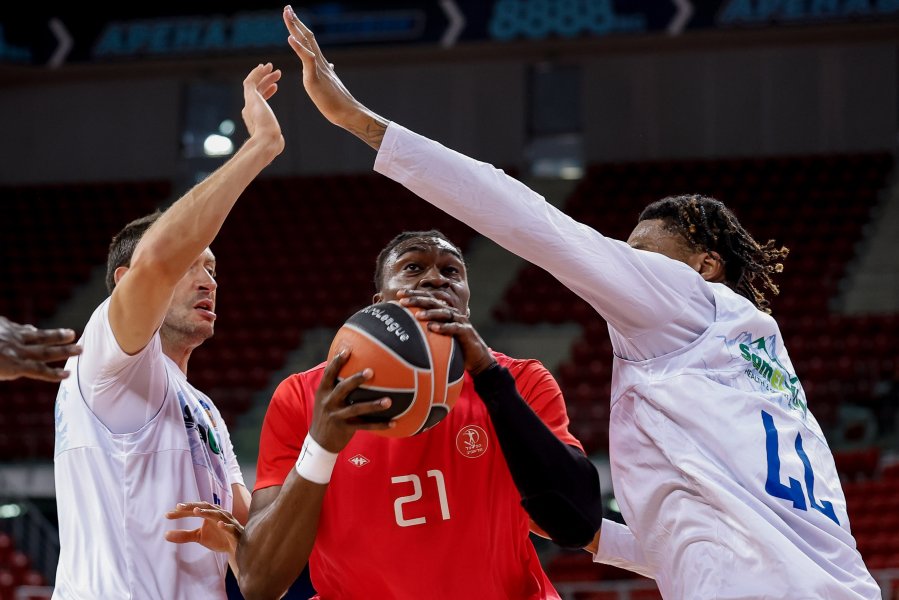 Рилски спортист Апоел Тел Авив1