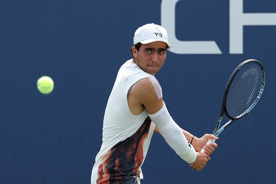 Иван Иванов vs Александър Василев1