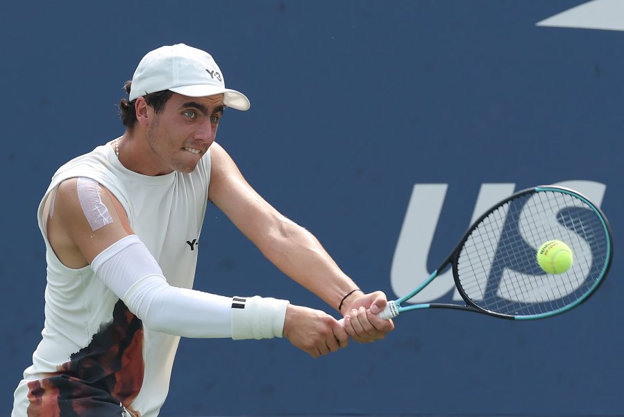 Иван Иванов vs Александър Василев1