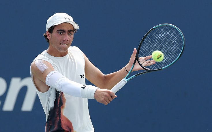 Иван Иванов с тежко поражение на старта в Анталия