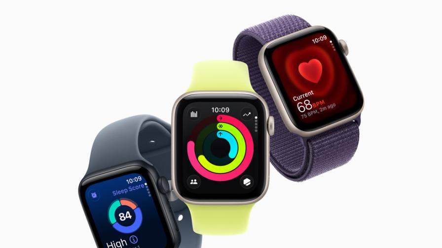 Новата серия на Apple Watch засилва битката в сегмента