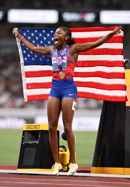 Мелиса Джеферсън Уудън1