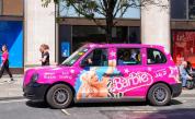Пиян мъж е арестуван за шофиране на детски джип Barbie в Канада