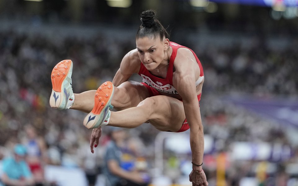 Габриела Петрова е втора в Гърция, постигна рекорд за сезона