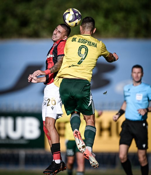 Добруджа Локомотив София1