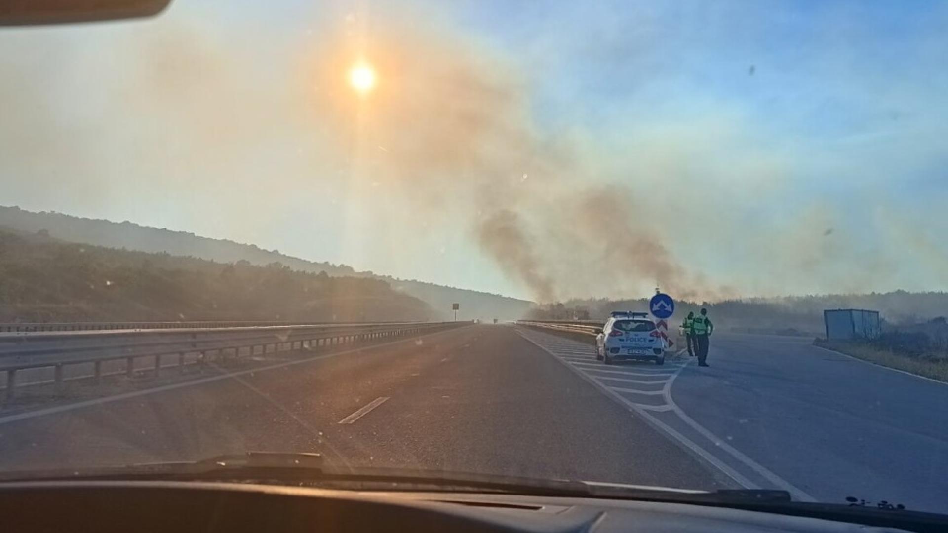 Част от автомагистрала Хемус в района на село Български извор