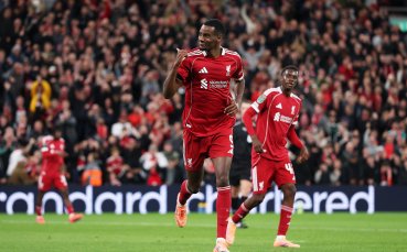 Ливърпул отново си усложни живота след глупав червен картон, но преодоля Саутхемптън с дебютен гол на Исак