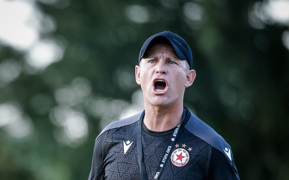 ЦСКА III с първа победа като гост