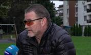 Мъж падна в необезопасена шахта в двора на ВиК - Пловдив (ВИДЕО)
