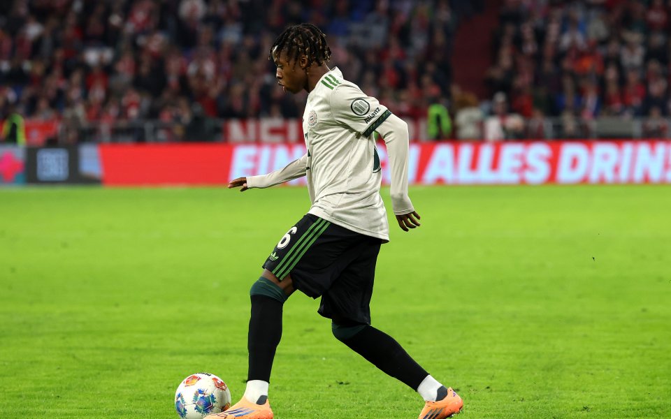 Байерн на Петър Гайдаров с победа в Германия