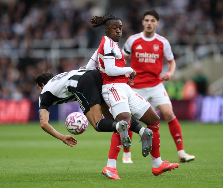 Нюкасъл Юнайтед vs Арсенал1