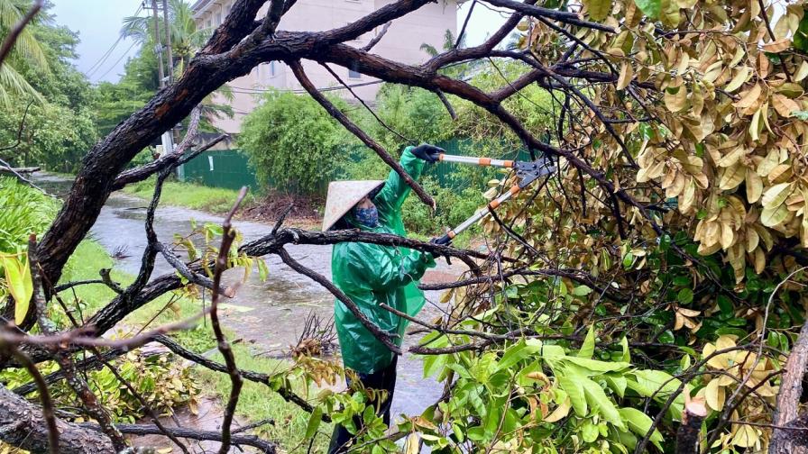 Тайфунът "Буалой" взе жертви във Виетнам