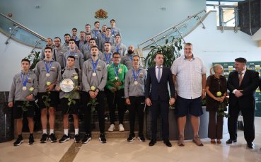 ММС награди с 520 000 лева волейболните национали