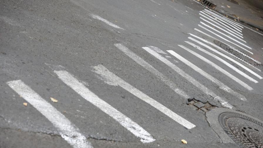 65-годишен мъж блъснат от кола на неосветена пешеходна пътека в Ловеч