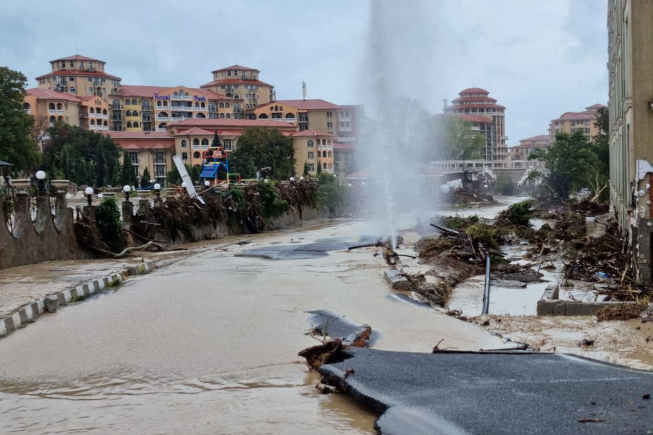 Проверка разкри огромни нарушения по Черноморието