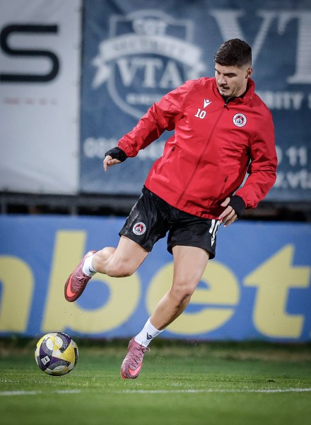 Славия Локомотив София1