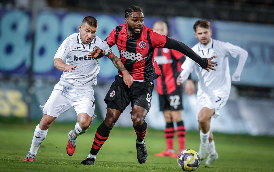 Славия Локомотив София1