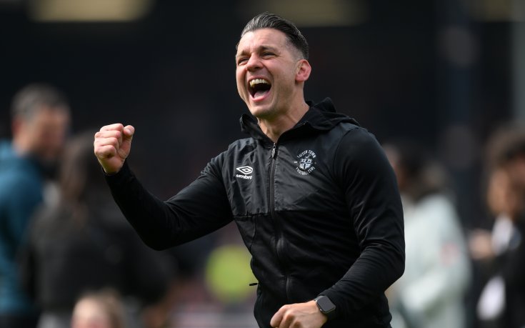 Лутън освободи мениджъра и целия му щаб