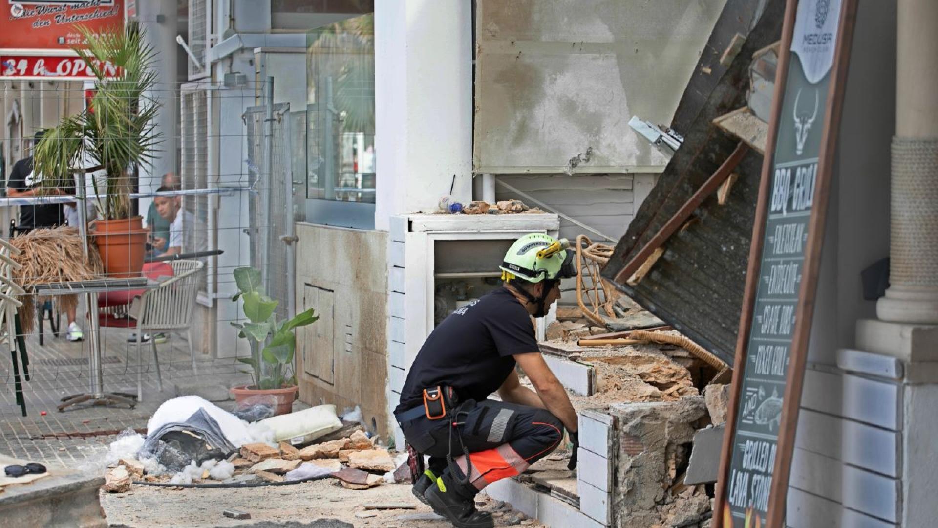 Трима души са ранени, като единият от тях е в