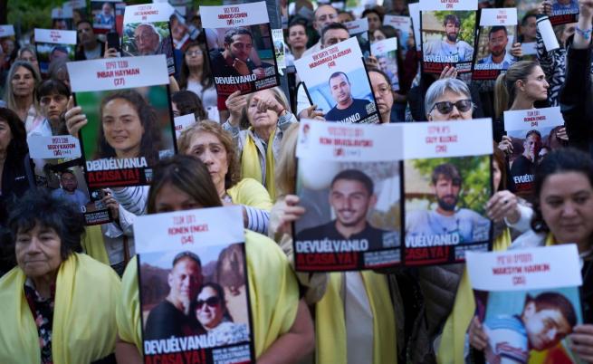 Израел и „Хамас“ обсъждат размяна на заложници срещу затворници