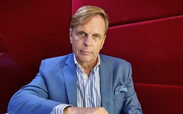 Финландски милиардер иска да спаси Mан Юнайтед