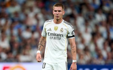 Халф на Реал Мадрид с разтежение