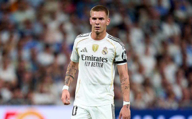 Халф на Реал Мадрид с разтежение