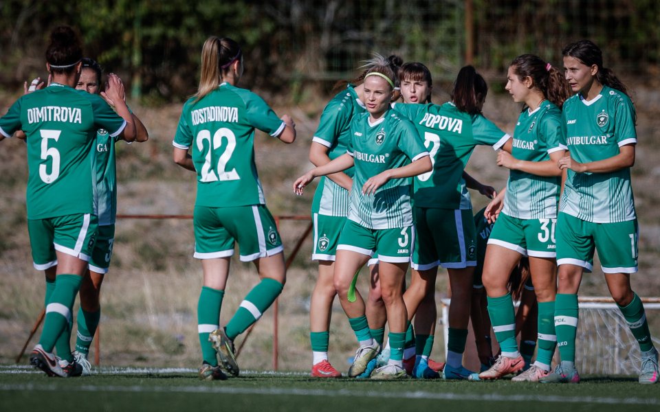 И женският отбор на Лудогорец гледа към титлата