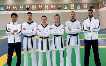 Националите по таекуондо на лагер в Китай преди световното