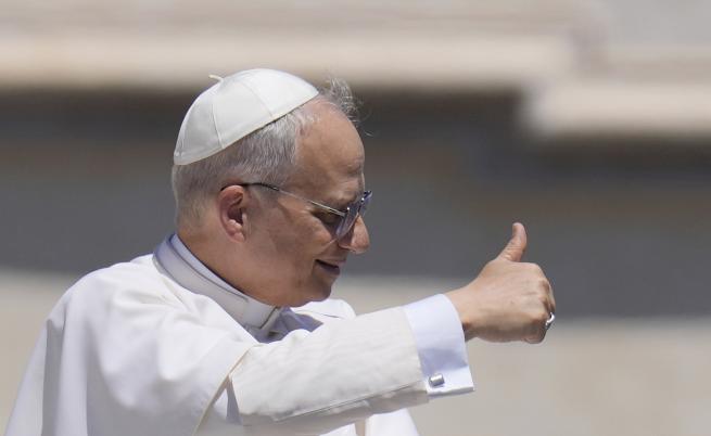 Папа Лъв XIV: Не оставяйте на AI да ви пише домашните