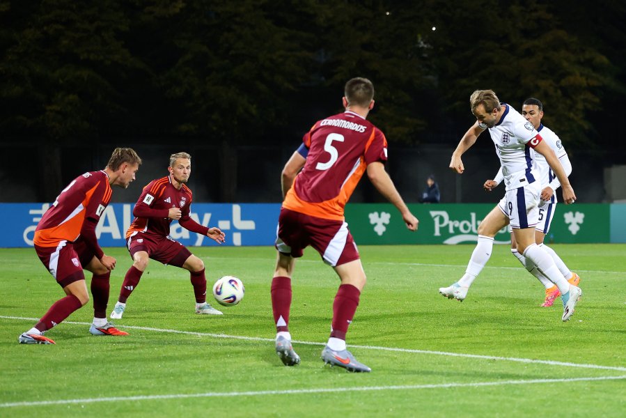 Латвия Англия1