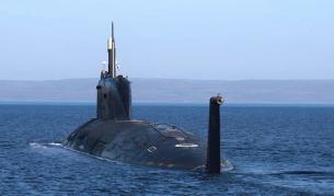 Швеция гони руска подводница в Балтийско море