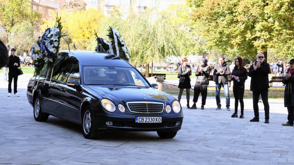 Поклонение пред Добромир Жечев1