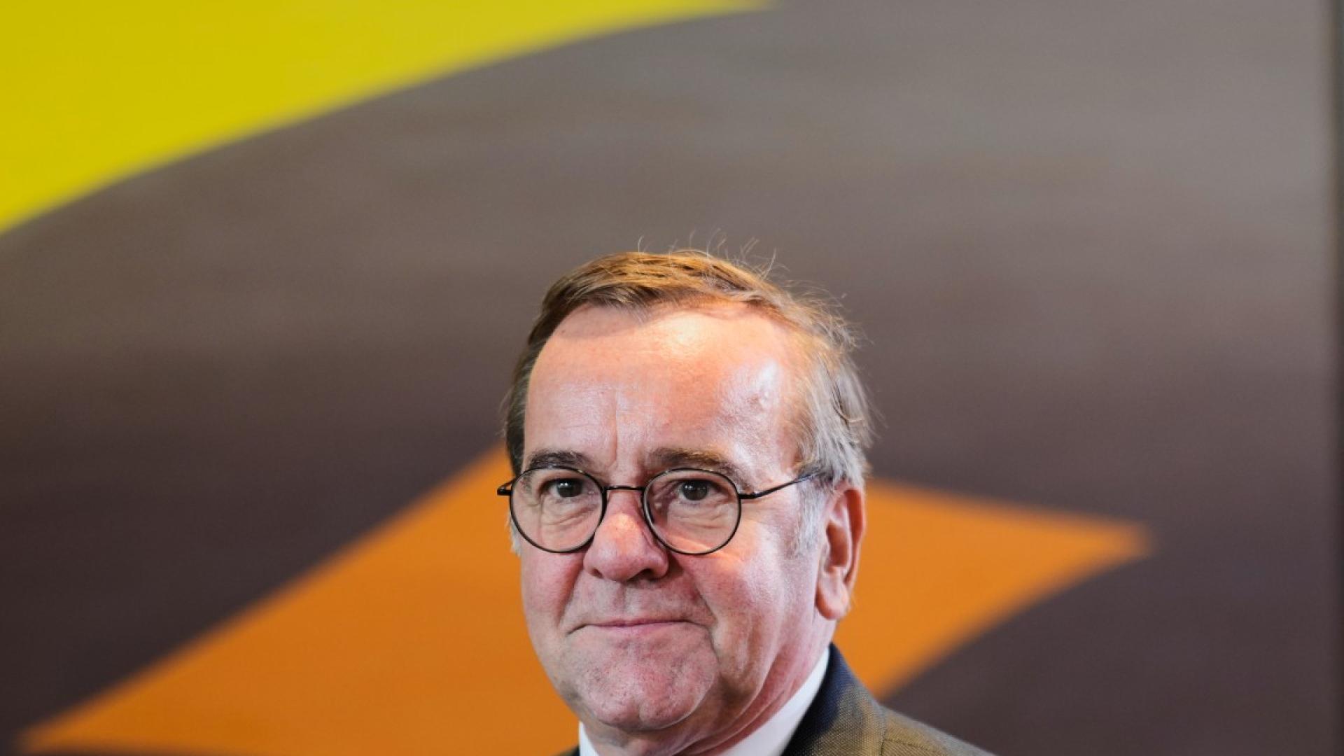 Германия ще финансира пакет американски оръжия за Украйна на стойност