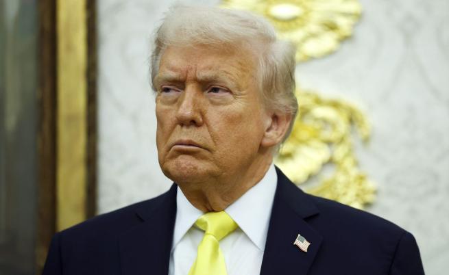 Военни кораби, ЦРУ и потенциални „прецизни удари“ – кризата между САЩ и Венецуела Военни кораби, ЦРУ и потенциални „прецизни удари“ – кризата между САЩ и Венецуела