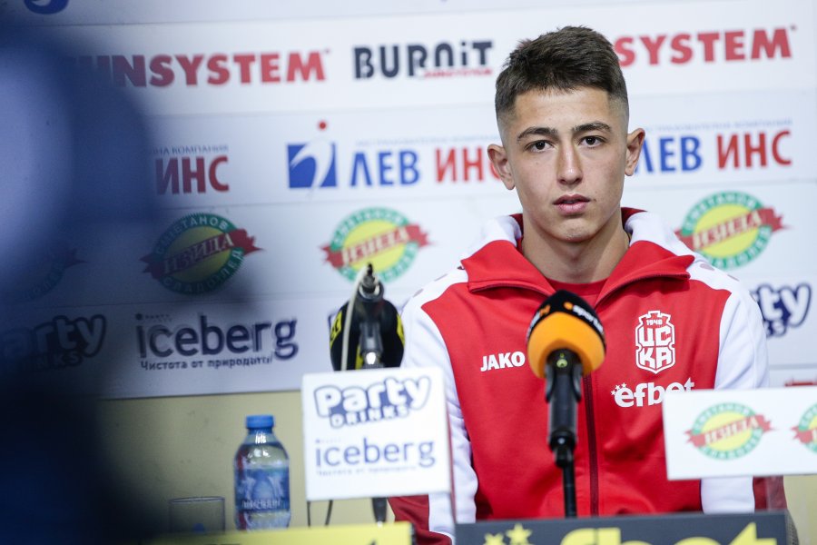 Марто Бойчев от ЦСКА 1948 стана играч на месец септември1