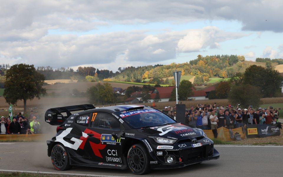 Себастиен Ожие води след втория ден на Рали Централна Европа