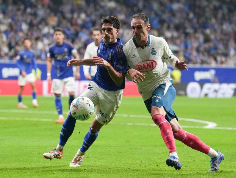 Реал Овиедо Еспаньол1