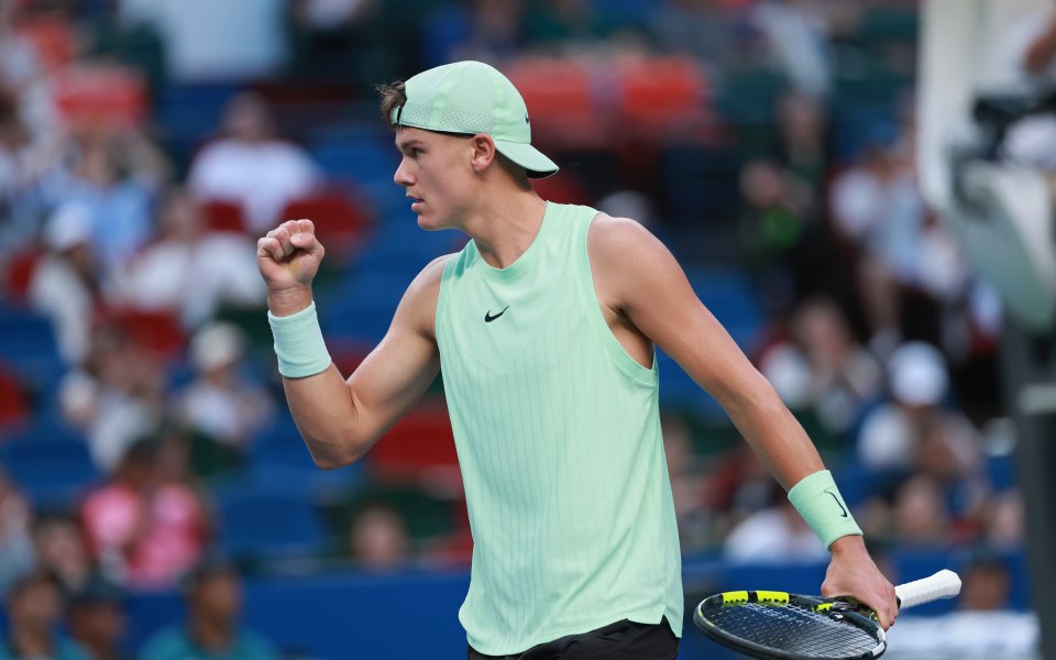 Руне и Рууд се добраха до 1/2-финалите в Стокхолм след обрати