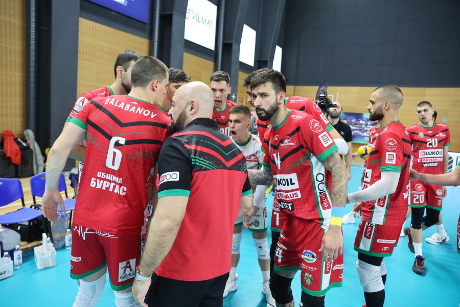 Матей Казийски и Локомотив Авиа Нефтохимик1