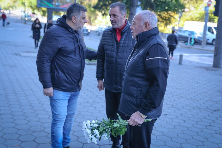 Иван Зафиров поклонение1