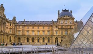 Ловът на обирджиите на Лувъра: Холивудски обрати и мистерия